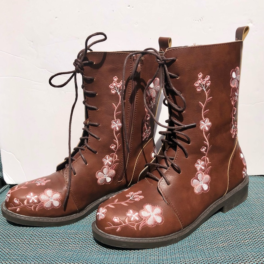 LOSTISY BOOTS WOMENS FLOWERS EMBROIDERED BROWN ZIPPER CHUNKY ANKLE SHORT SIZE 8